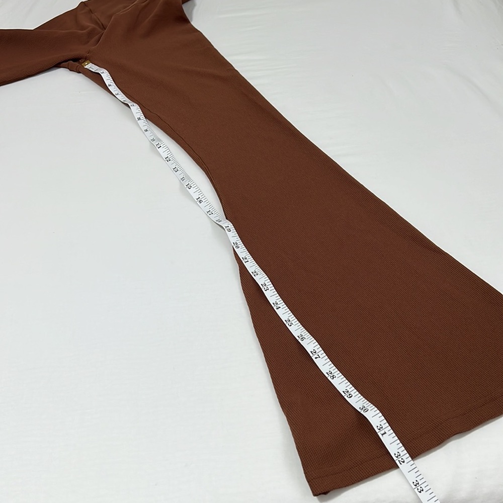 OFFLINE by Aerie Brown Waffle Knit High-Waisted Flare Leggings - Picture 5 of 10
